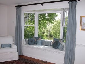 Ideas de asientos de ventana que puedes añadir a tu casa