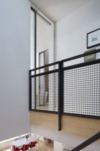 25 diseños de barandales para escaleras interiores y exteriores