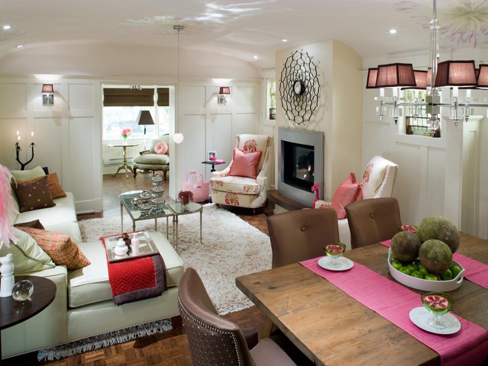 decoracion de salas modernas en color rosa por Candice Olson