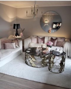 muebles en color plateado para salas modernas
