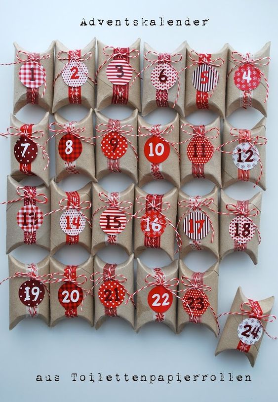 ideas para elaborar calendarios navideños con tubos de papel