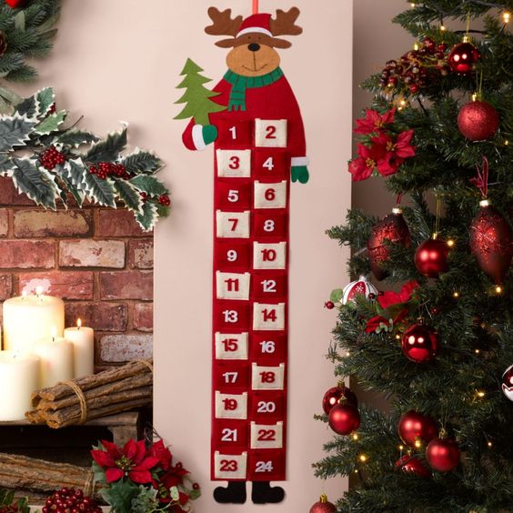 para niños Calendario de Adviento de Fieltro con Bolsillos Grandes Navidad Regalos Aparty4u diseño de árbol de Navidad Decoraciones para Colgar en la Pared 61 x 86,36 cm Puertas 