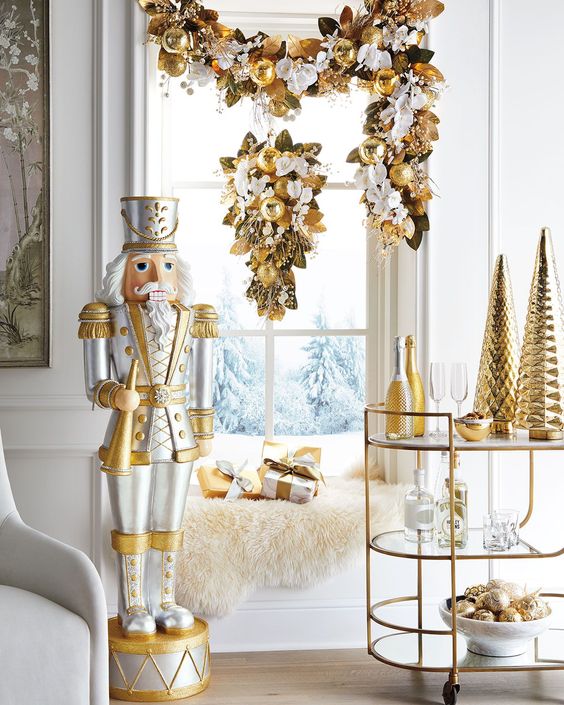 Accesorios decorativos para navidad blanco con dorado