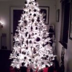 Accesorios decorativos navideños en color negro